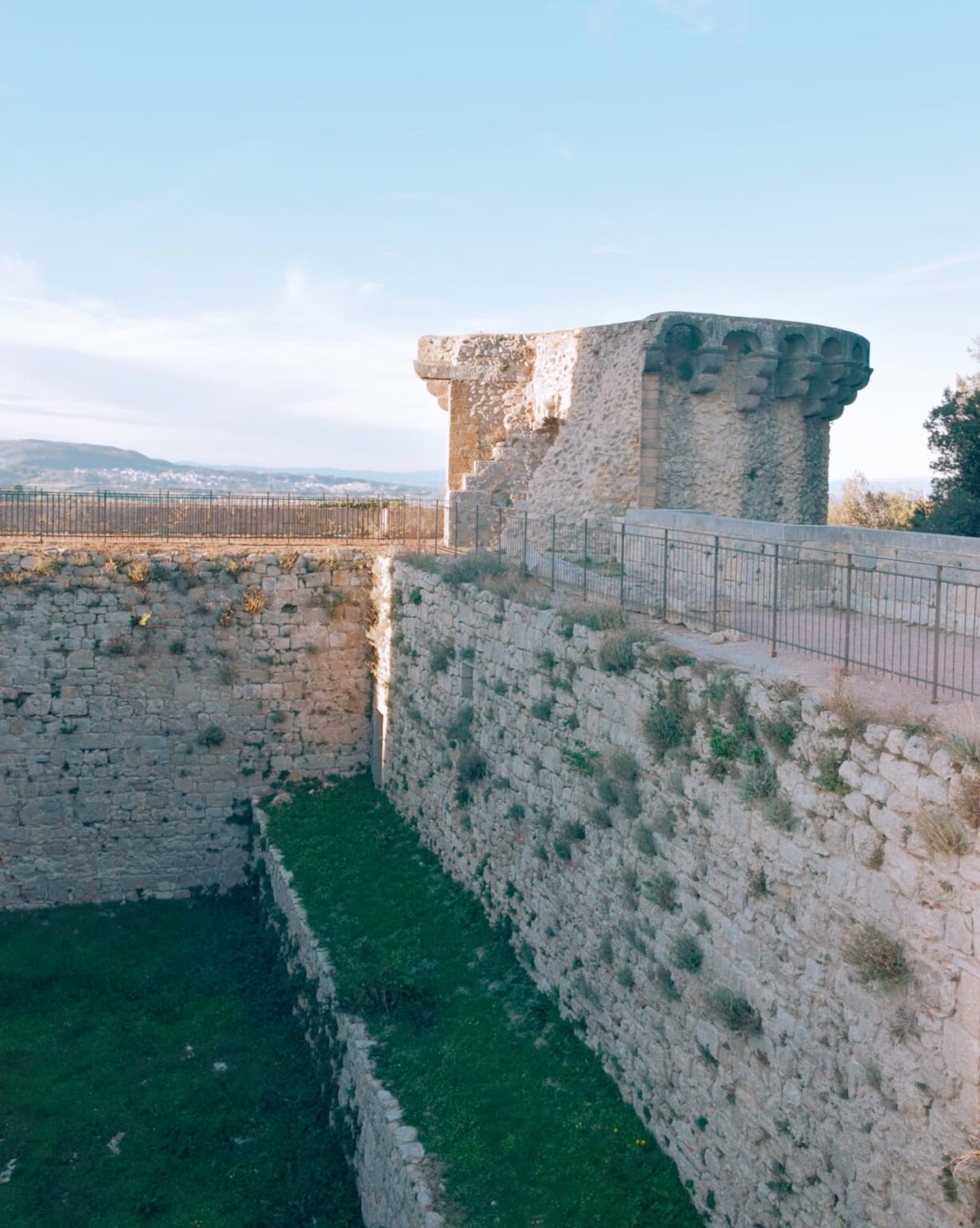 Cosa fare in Valdichiana: visitare lo Splendido Castello di Sarteano ...